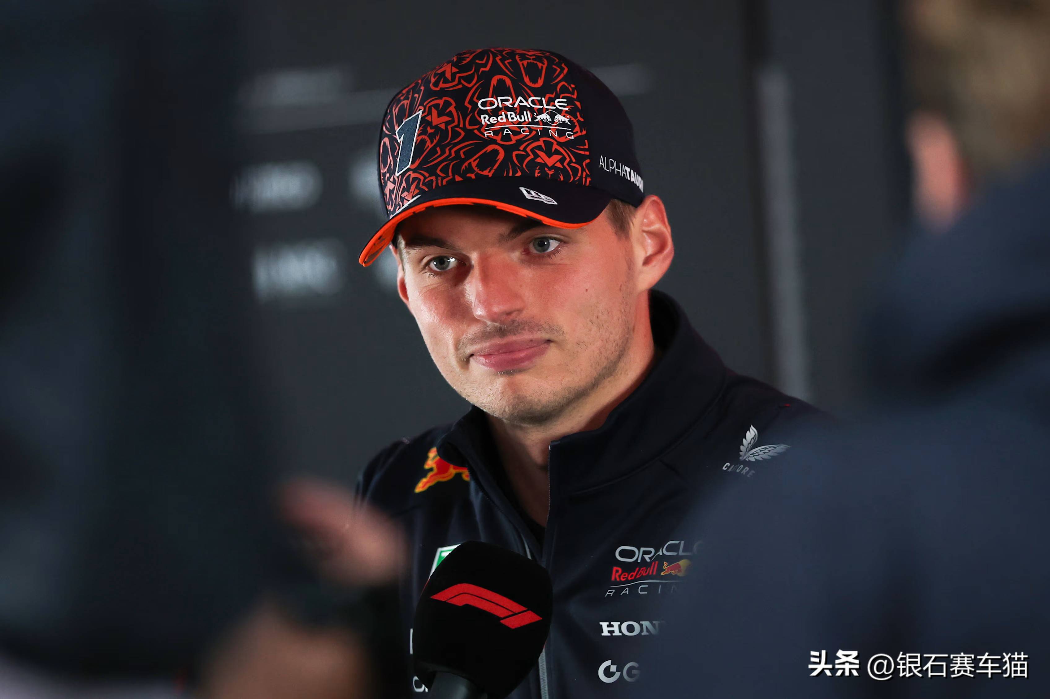 开云体育app-红牛二队逆转索伯车队，维斯塔潘刷新纪录  第2张