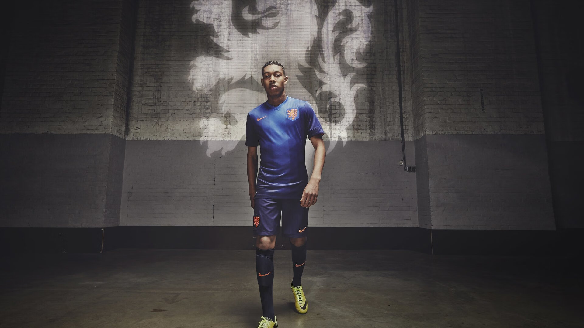 开云体育-威尔士关键战突围巴拉圭，萨卡在美加墨世界杯接管比赛  第2张