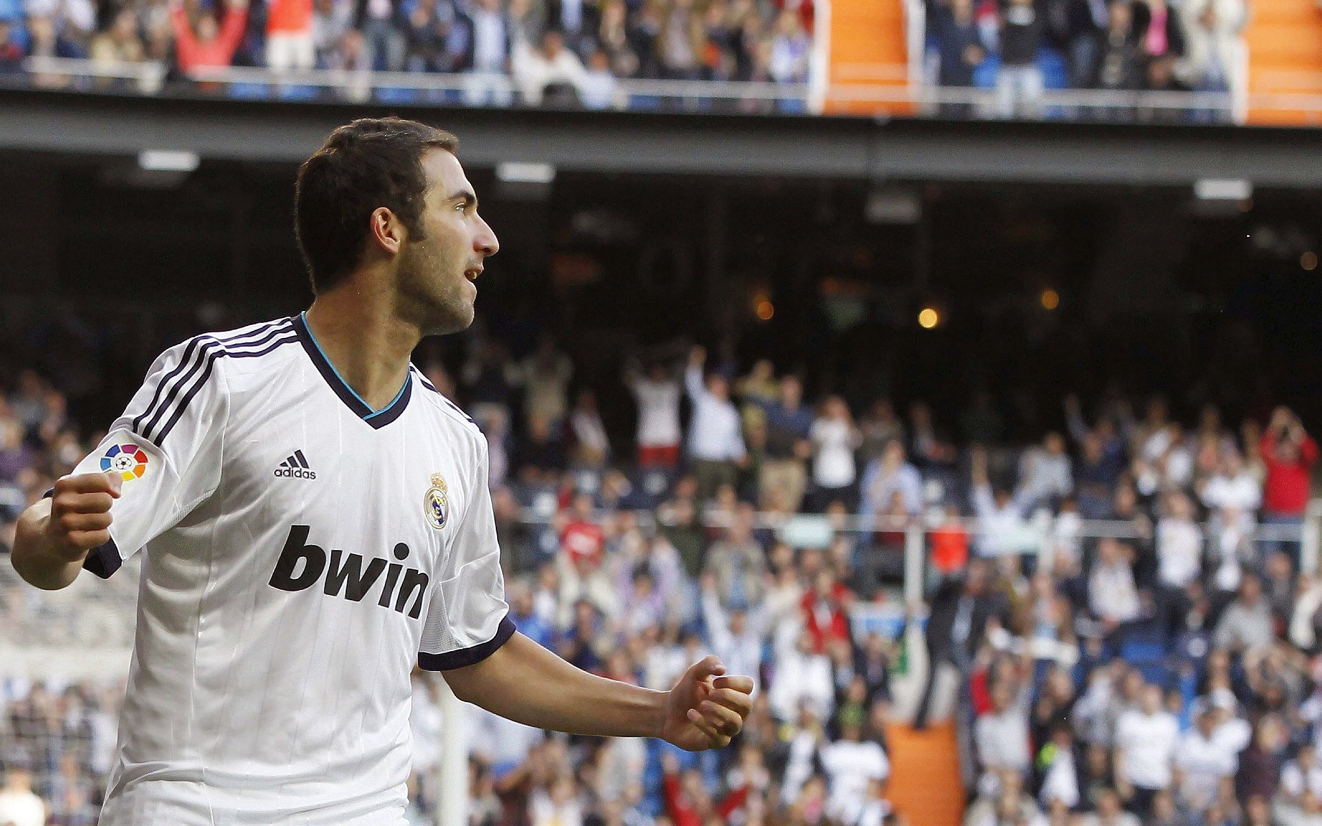 开云平台-季后赛抢七之夜，范戴克大场面先生